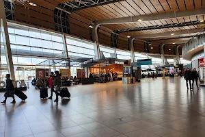 Faro International Airport image