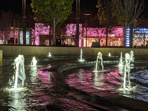 Shopping Mall «Oakbrook Center», reviews and photos, 100 Oakbrook Center, Oak Brook, IL 60523, USA