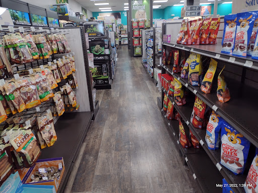 Pet Store «Pet Supermarket», reviews and photos, 2542-2598 S Washington Ave, Titusville, FL 32780, USA