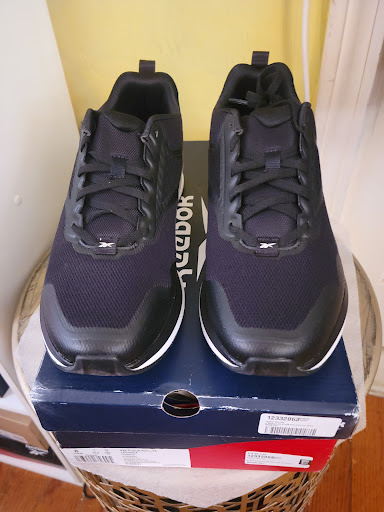 Shoe Store «Reebok Outlet», reviews and photos, 651 Kapkowski Rd #1048, Elizabeth, NJ 07201, USA