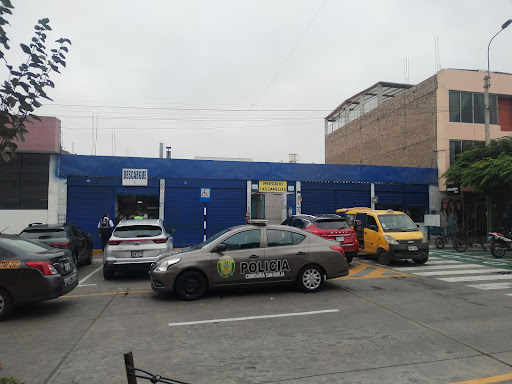 Mercado Las Camelias