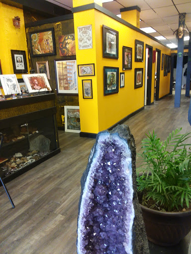 Tattoo Shop «Clockwork Tattoo and Art Gallery», reviews and photos, 315 Main St, Southbridge, MA 01550, USA