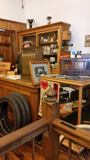 Harley-Davidson Dealer «A.D. Farrow Co. Harley-Davidson (Downtown)», reviews and photos, 491 W Broad St, Columbus, OH 43215, USA