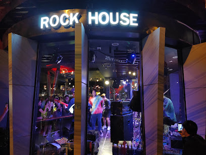 Poc bar rock house