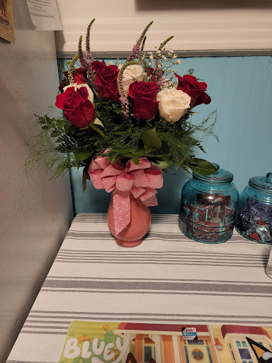 Grocery Store «Stop & Shop», reviews and photos, 2020 Norwich-New London Turnpike, Montville, CT 06353, USA