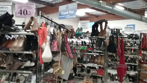 Thrift Store «St. Vincent De Paul (SVDP) Thrift Store», reviews and photos, 2406 El Camino Real, Redwood City, CA 94063, USA