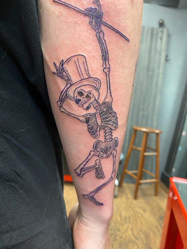 Explore c'est la vie tattoo ideas, creative tattoo ideas in Broomfield, available at Ink & Art Collective