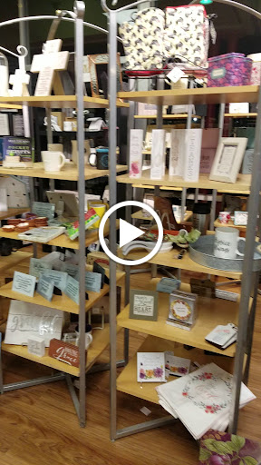 Christian Book Store «Rainbow West», reviews and photos, 831 Lancaster Dr NE, Salem, OR 97301, USA