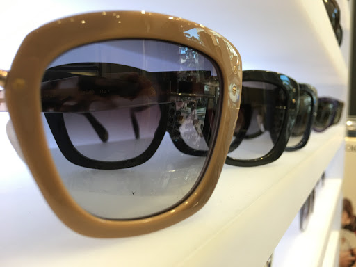 Optician «Framed Eyewear», reviews and photos, 620 Lincoln Rd, Miami Beach, FL 33139, USA