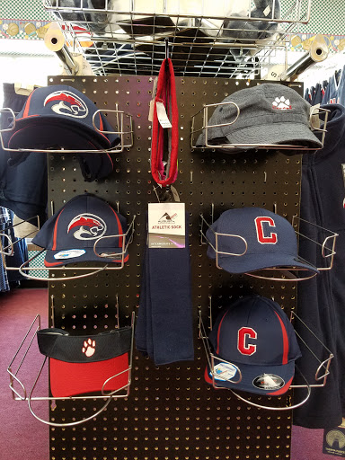 Sporting Goods Store «Sport Connection», reviews and photos, 741 E Nerge Rd, Roselle, IL 60172, USA