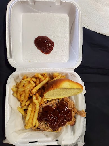 Barbecue Restaurant «Hendricks BBQ», reviews and photos, 1200 S Main St, St Charles, MO 63301, USA