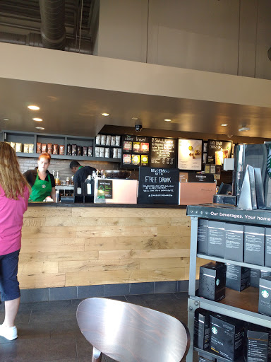 Coffee Shop «Starbucks», reviews and photos, 1596 Union Tpke, New Hyde Park, NY 11040, USA