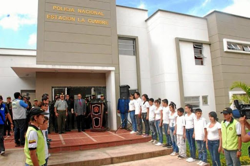 Estacion De Policia La Cumbre