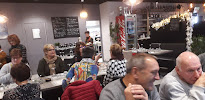 Atmosphère du Restaurant Chez Nann à Sainte-Flaive-des-Loups - n°11