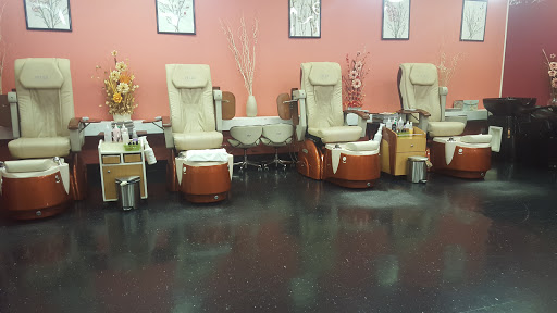 Nail Salon «Royal Nails Salon», reviews and photos, 58 Pearl St, Essex Junction, VT 05452, USA