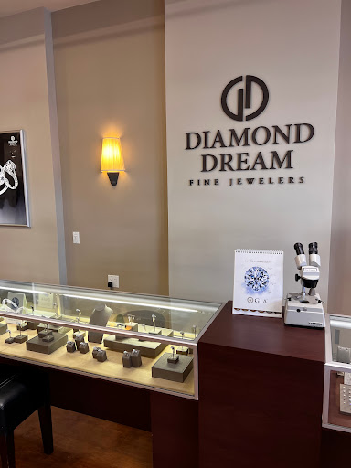 Jewelry Store «Diamond Dream Jewelry & Apparel», reviews and photos, 12 Mine Brook Rd, Bernardsville, NJ 07924, USA