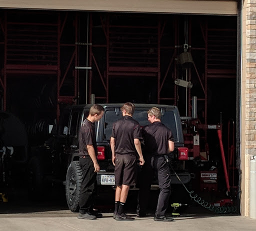 Tire Shop «Discount Tire Store - Roanoke, TX», reviews and photos, 1330 US-377, Roanoke, TX 76262, USA