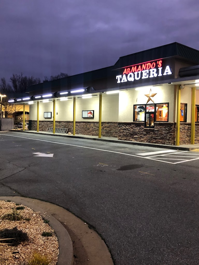 Armando's Taqueria 30096