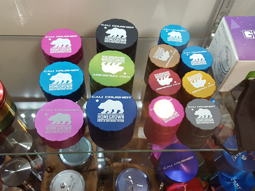 Vaporizer Store «MadHouse Smoke & Vape», reviews and photos, 2622 Colonel Glenn Hwy, Fairborn, OH 45324, USA