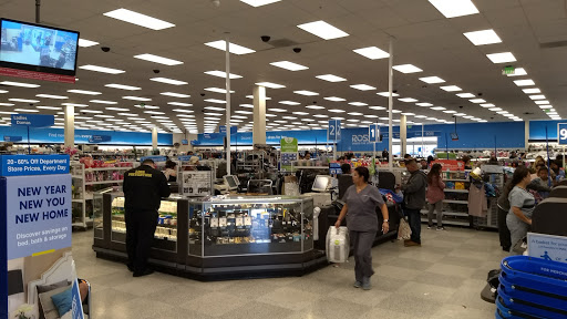 Clothing Store «Ross Dress for Less», reviews and photos, 9727 Laurel Canyon Blvd, Arleta, CA 91331, USA