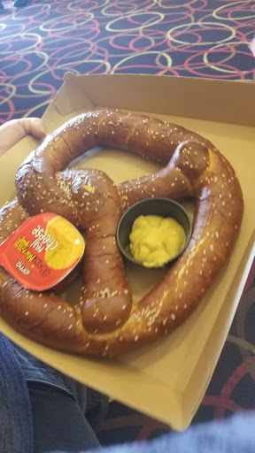 Movie Theater «AMC Montebello 10», reviews and photos, 1475 N Montebello Blvd, Montebello, CA 90640, USA