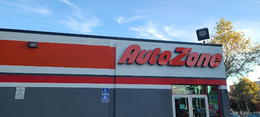 Auto Parts Store «AutoZone», reviews and photos, 550 N Lake Ave, Pasadena, CA 91101, USA