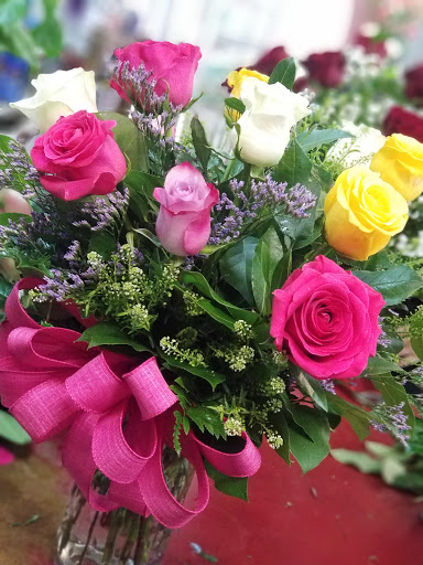 Florist «Sherwood Florist & Gift Shoppe», reviews and photos, 10239 Fair Oaks Blvd #A, Fair Oaks, CA 95628, USA