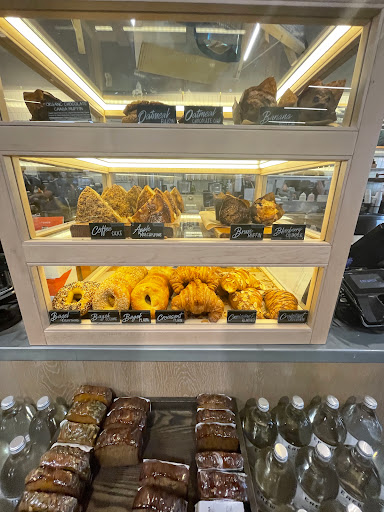 Health Food Store «Erewhon Market», reviews and photos, 585 Venice Blvd, Venice, CA 90291, USA