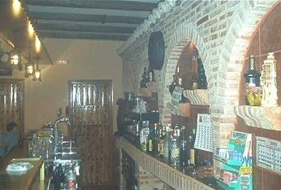 Bar Casa Luci - C. Casavieja, 2, 45653 Santa Ana de Pusa, Toledo, Spain