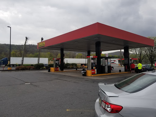 Convenience Store «Pilot Travel Center», reviews and photos, 979 NJ-173, Bloomsbury, NJ 08804, USA