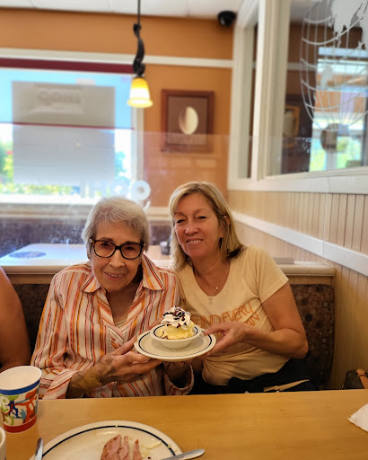 IHOP image