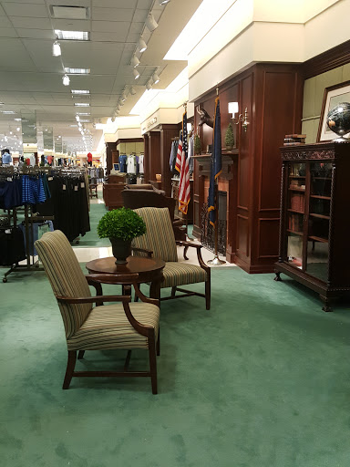 Department Store «Von Maur Eastview», reviews and photos, 300 Eastview Mall, Victor, NY 14564, USA