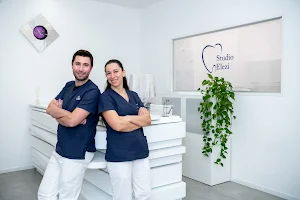 Studio Dentististico Elezi Srl image