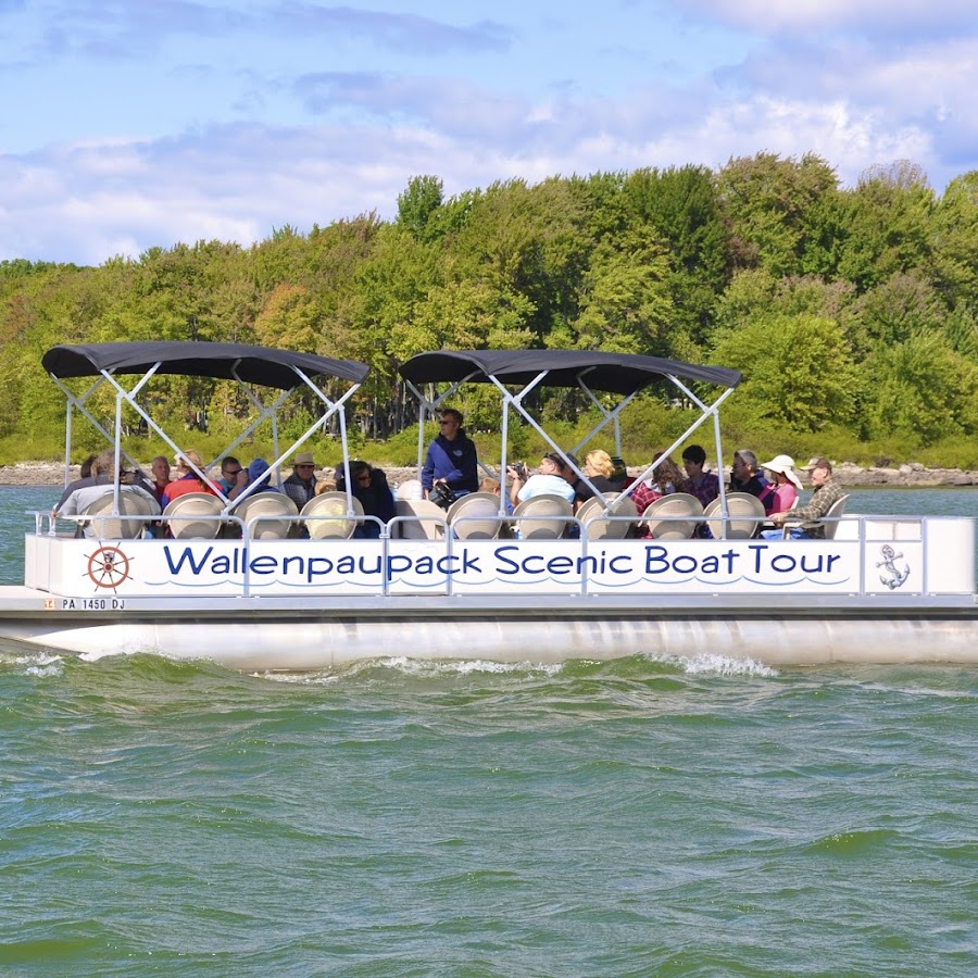 Wallenpaupack Scenic Boat Tour & Boat Rentals