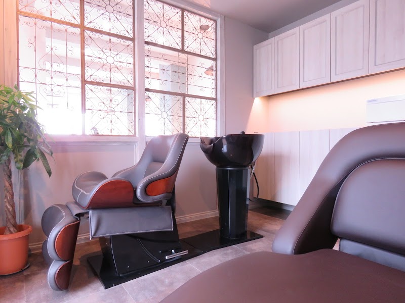 Famille Cheveux ファミーユシュヴー 美容室 長野県長野市広田 美容院 美容院 グルコミ