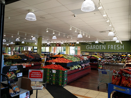 Grocery Store «Emporium Fresh Market», reviews and photos, 876 Connetquot Ave, Islip Terrace, NY 11752, USA