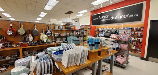 Department Store «T.J. Maxx», reviews and photos, 2711 S Rochester Rd, Rochester Hills, MI 48307, USA