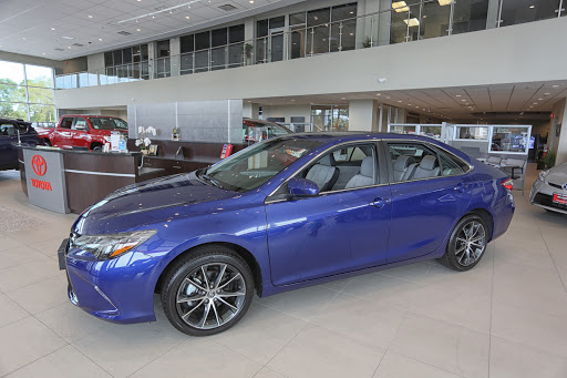 Toyota Dealer «Elgin Toyota», reviews and photos, 1600 W Lake St, Streamwood, IL 60107, USA