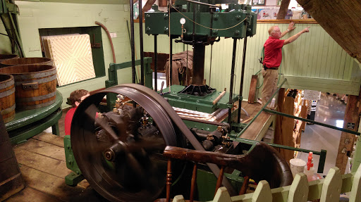 Winery «Fly Creek Cider Mill & Orchard», reviews and photos, 288 Goose St, Fly Creek, NY 13337, USA