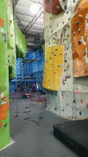 Rock Climbing Gym «Ape Index Rock Climbing Gym», reviews and photos, 9700 N 91st Ave, Peoria, AZ 85345, USA