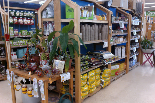 Pet Supply Store «CountryMax - Geneseo», reviews and photos, 4101 Lakeville Rd, Geneseo, NY 14454, USA