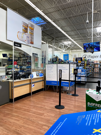 Department Store «Walmart Supercenter», reviews and photos, 3458 Dickerson Pike, Nashville, TN 37207, USA