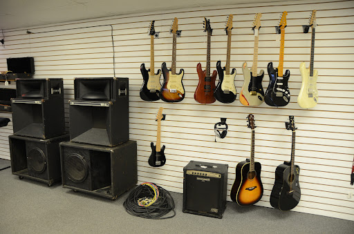 Pawn Shop «Dixie Pawn & Guns», reviews and photos, 4540 N Dixie Hwy, Elizabethtown, KY 42701, USA