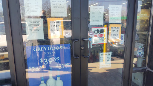 Liquor Store «Chili Liquor Store Inc», reviews and photos, 3210 Chili Ave, Rochester, NY 14624, USA