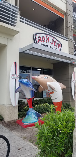 Clothing Store «Ron Jon Surf Shop», reviews and photos, 377 Mandalay Ave, Clearwater Beach, FL 33767, USA