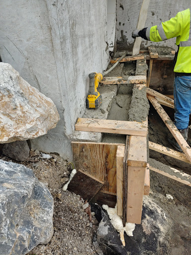 Tire Shop «K & W Tire», reviews and photos, 687 York St, Gettysburg, PA 17325, USA