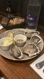 Photo n°79 de Sur Mer à Paris ()