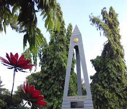Sanapati Monument photo