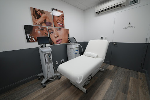 Explore female throat tattoo ideas, creative tattoo ideas in Astoria, available at LaserAway