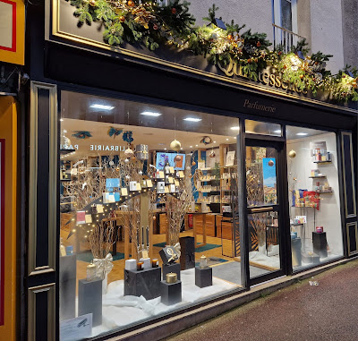 QUINTESSENCE PARFUMERIE à Coutances